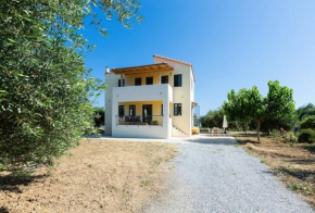 Trouli house, feeling calm under the Cretan sun!